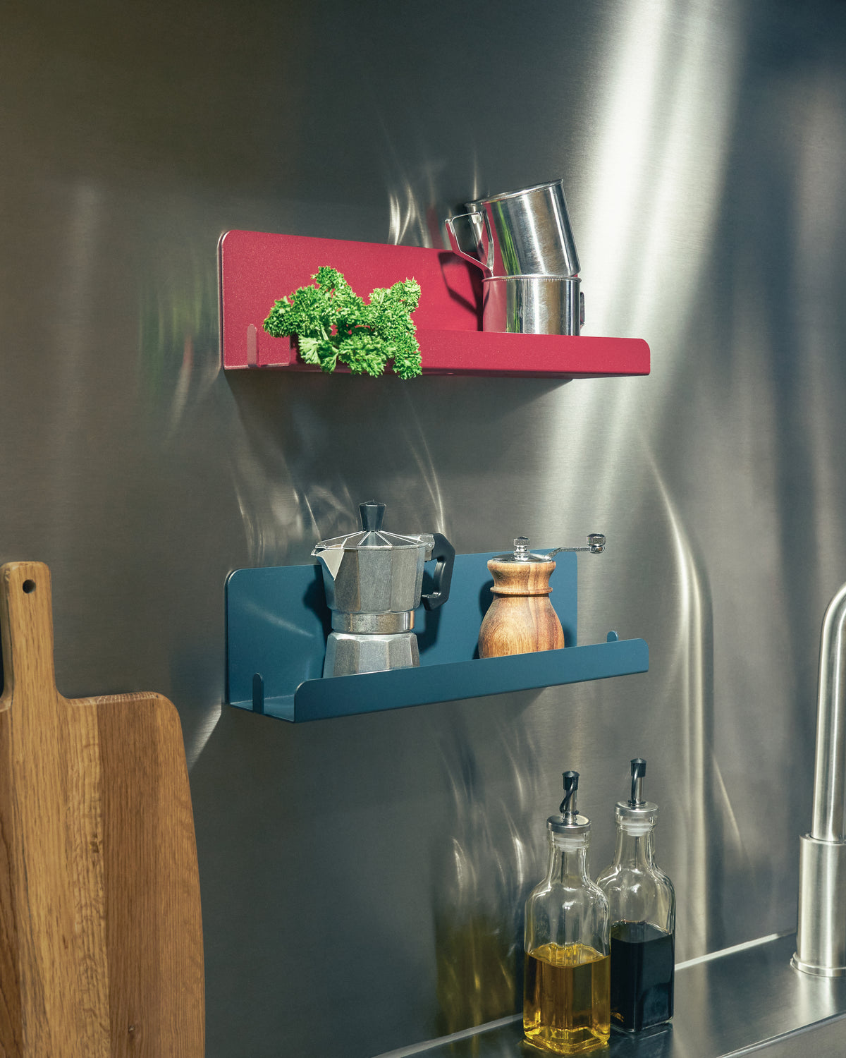 étagère pour cuisine fixable au mur sans perçage en aluminium coloré Bild