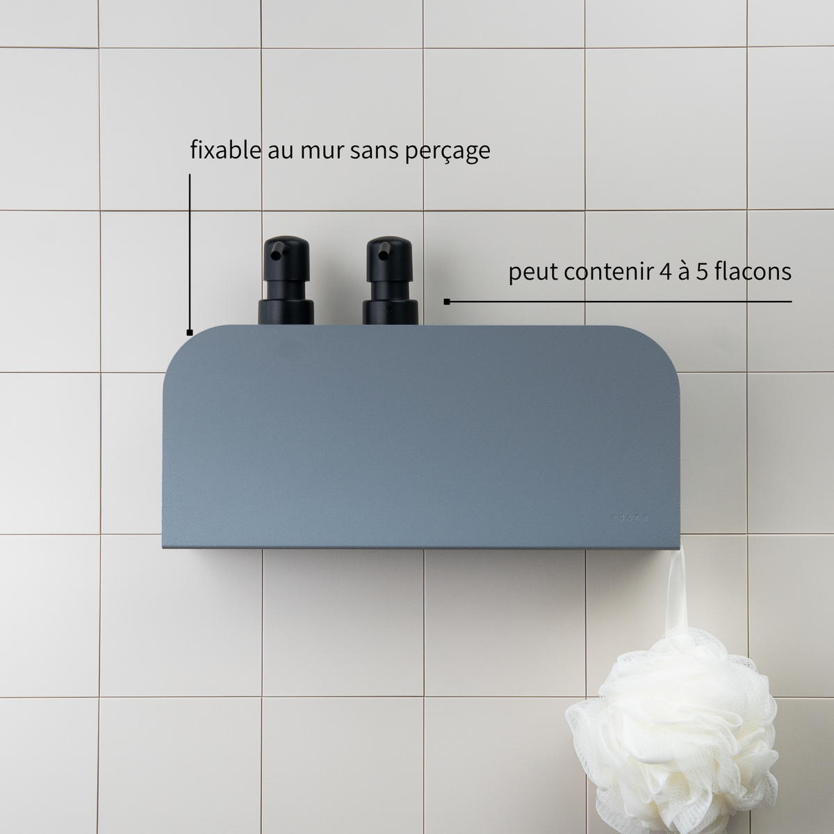 étagère de douche design en aluminium inoxydable fixable au mur sans perçage grâce à des bandes adhésives ultra résistantes. 