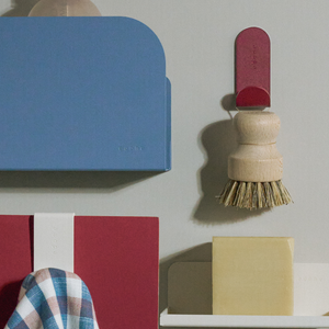 patère porte serviette ou torchon design et coloré fixable au mur sans perçage