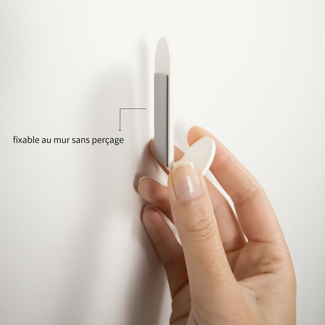 patère porte serviette ou torchon design et coloré fixable au mur sans perçage