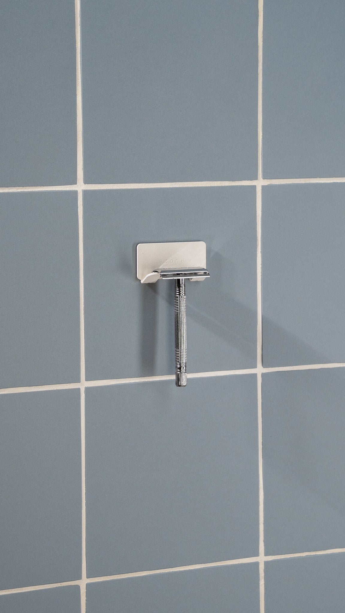 porte rasoir design fixable au mur sans perçage